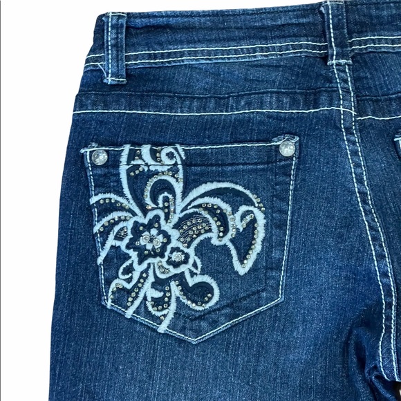 Red Rivet Jeans Size 3 in Juniors - Picture 6 of 6